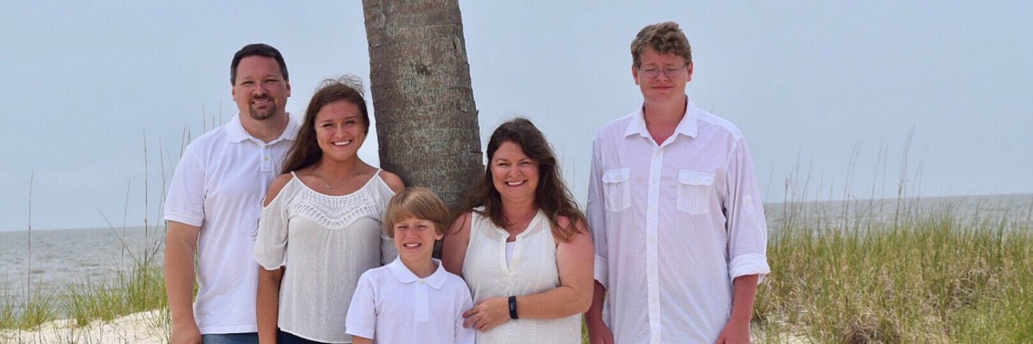 MauriWelzien's profile banner image