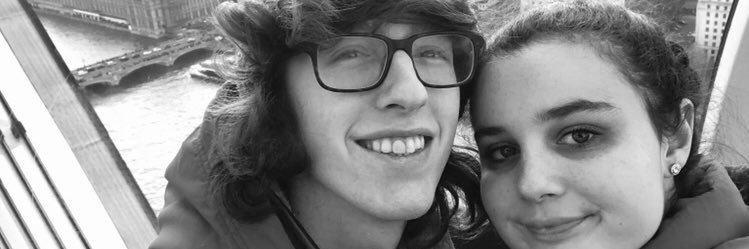 happilyells's profile banner image