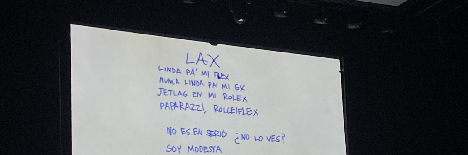 Dani 🧃 banner