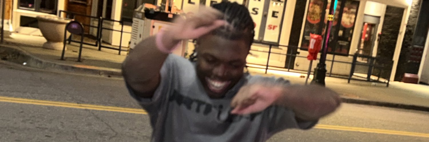 Eli 🏄🏾‍♂️ banner