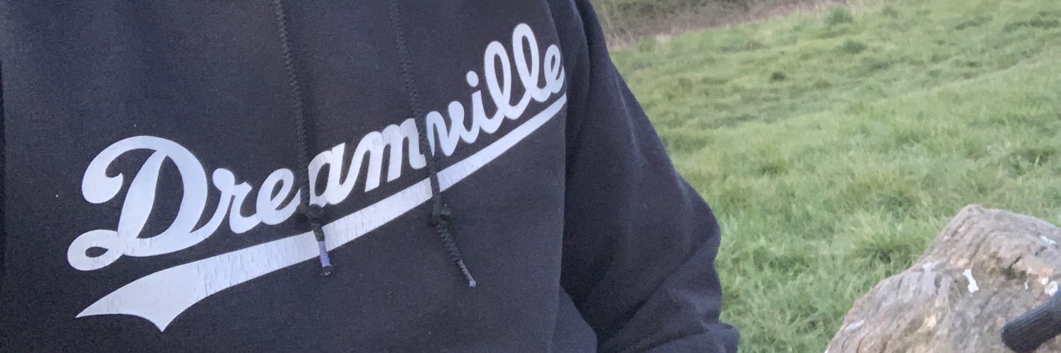 MikhxilC's profile banner image