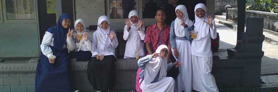 nabilapramestic's profile banner image