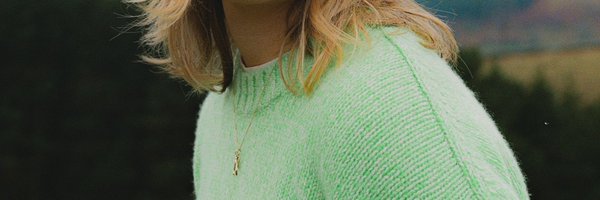 Isobel_steele Profile Banner