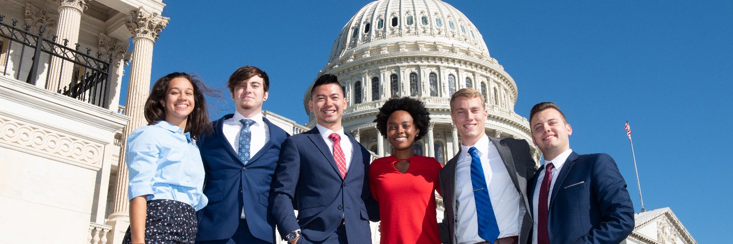 dcinternships's profile banner image