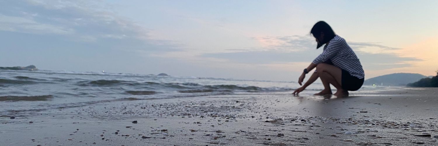 suwiwang's profile banner image
