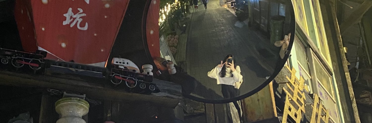 yachly_'s profile banner image