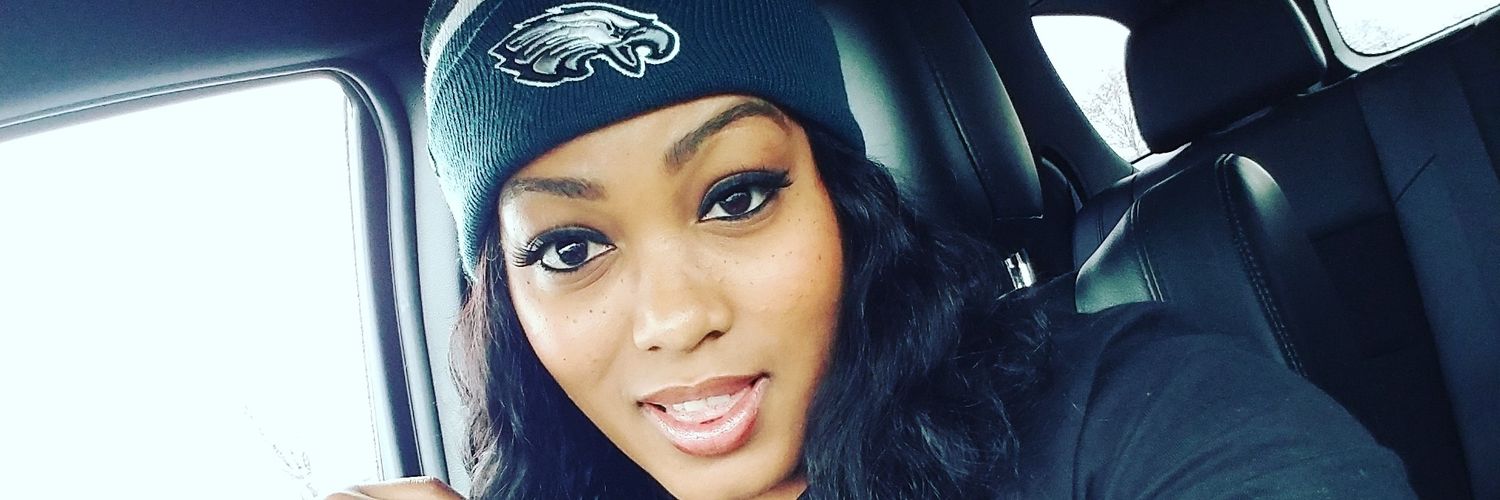Deonna1985's profile banner image