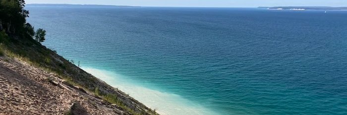 Lydia Belanger banner