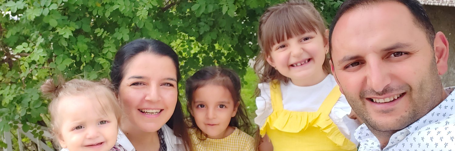 doyucel's profile banner image