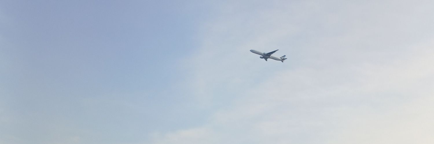 _renKRLS_'s profile banner image