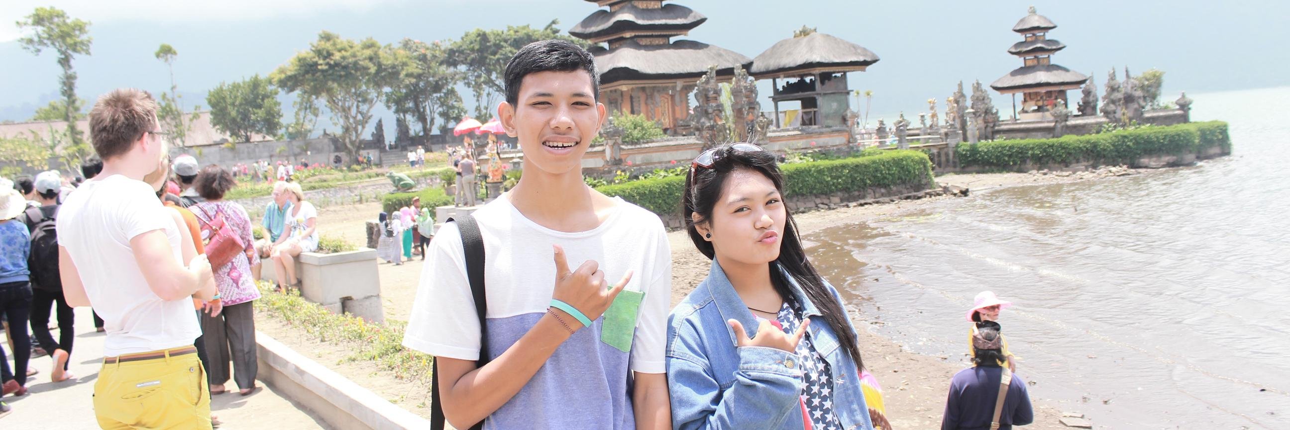NoviPurnamaD's profile banner image