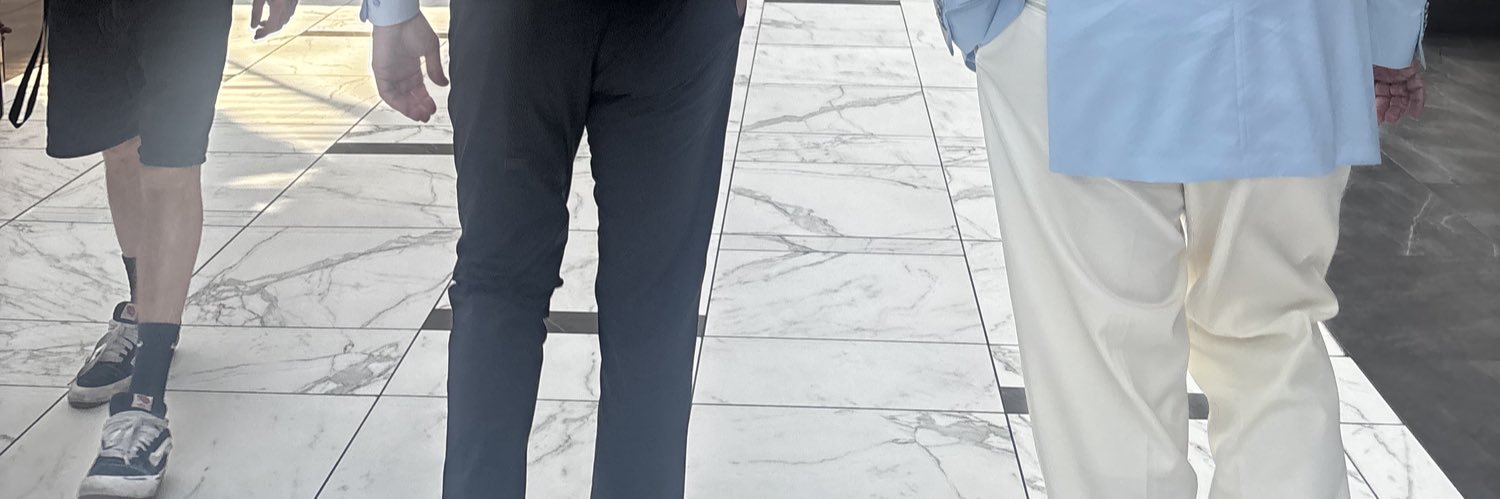 random_estate's profile banner image