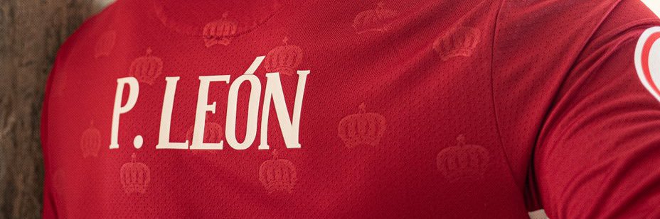 Pedro León banner