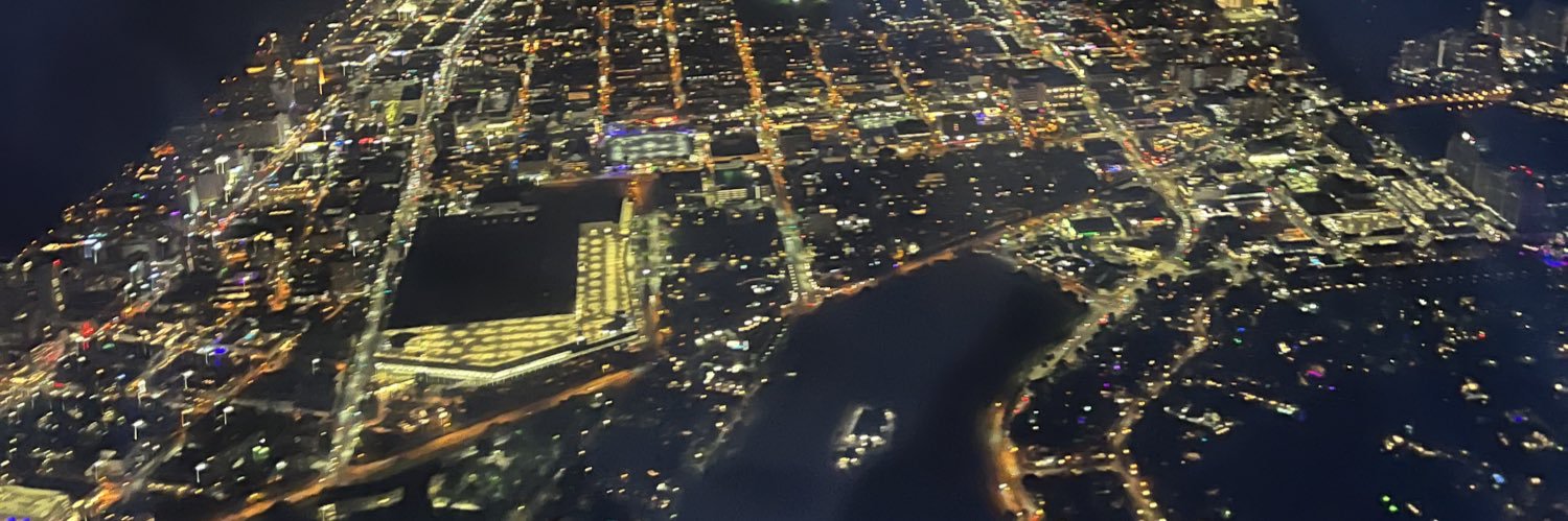yoo_adrianne's profile banner image