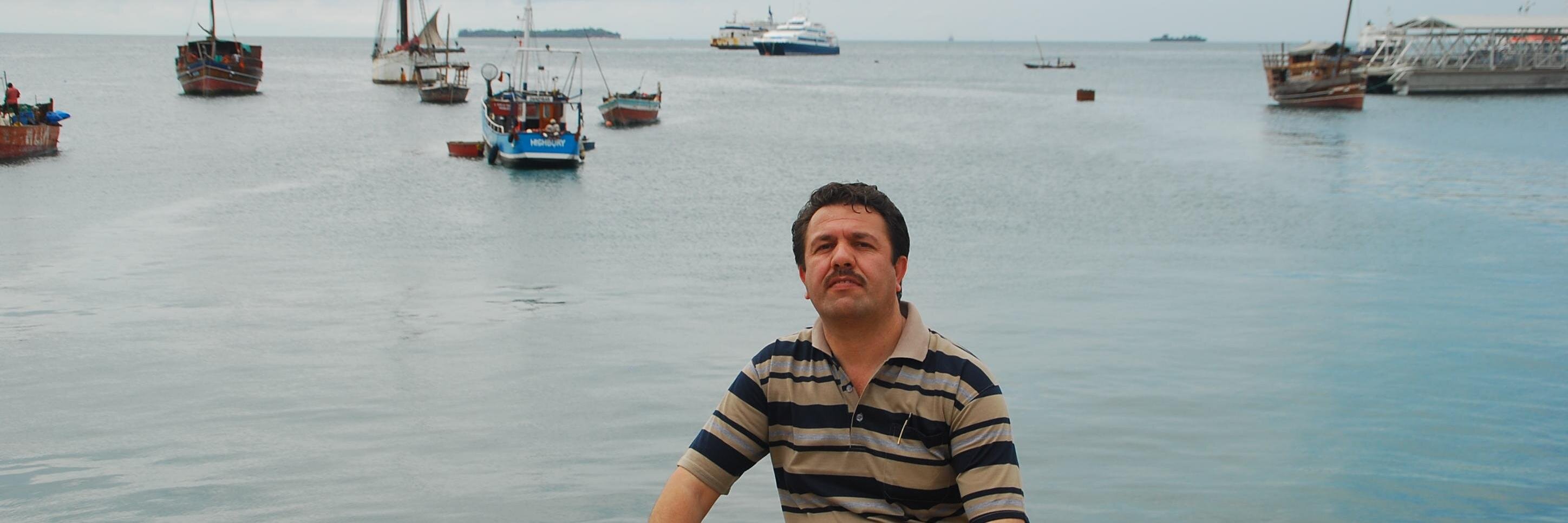 sheraposh's profile banner image