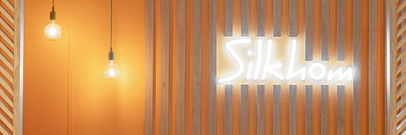 Silkhom banner
