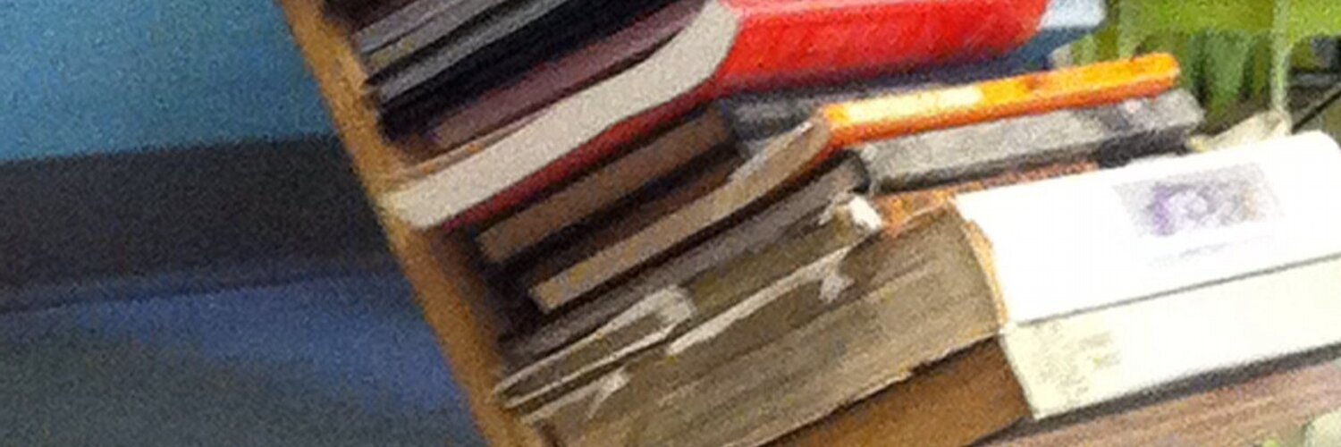 Walls of Books Cornelius (WOBcornelius) / Twitter