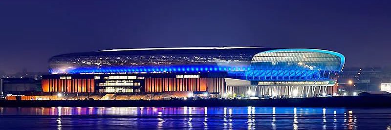 Ms.Simmo 🍸💃💙🥊 ⚽️ banner