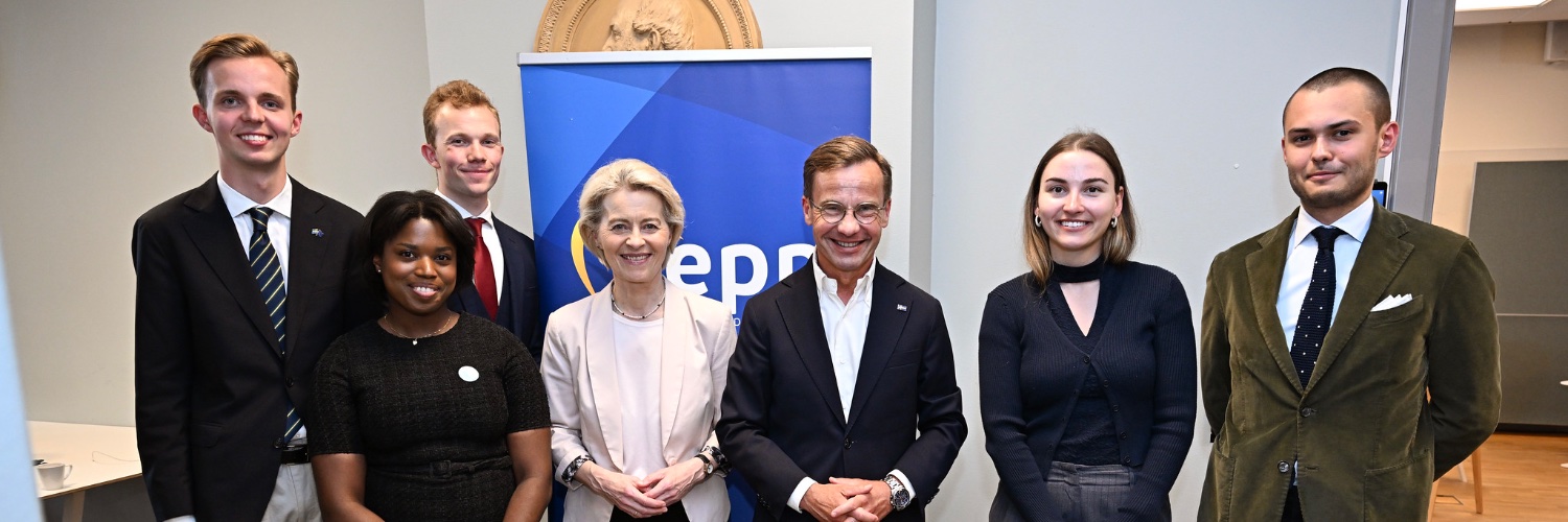 Philip Hallberg banner