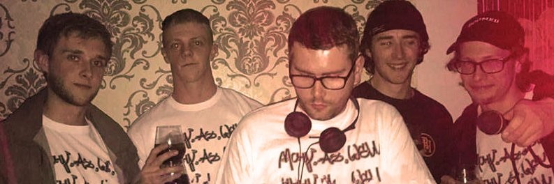 EZmode_'s profile banner image