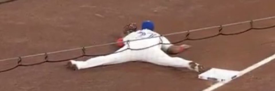 Gabby 🇨🇦 banner