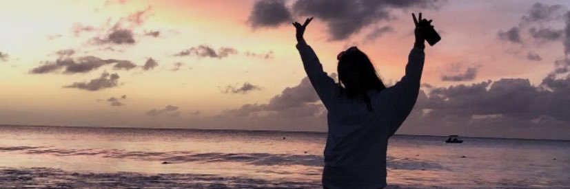 Lizzyowensmith's profile banner image
