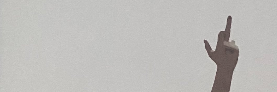 y0vri's profile banner image