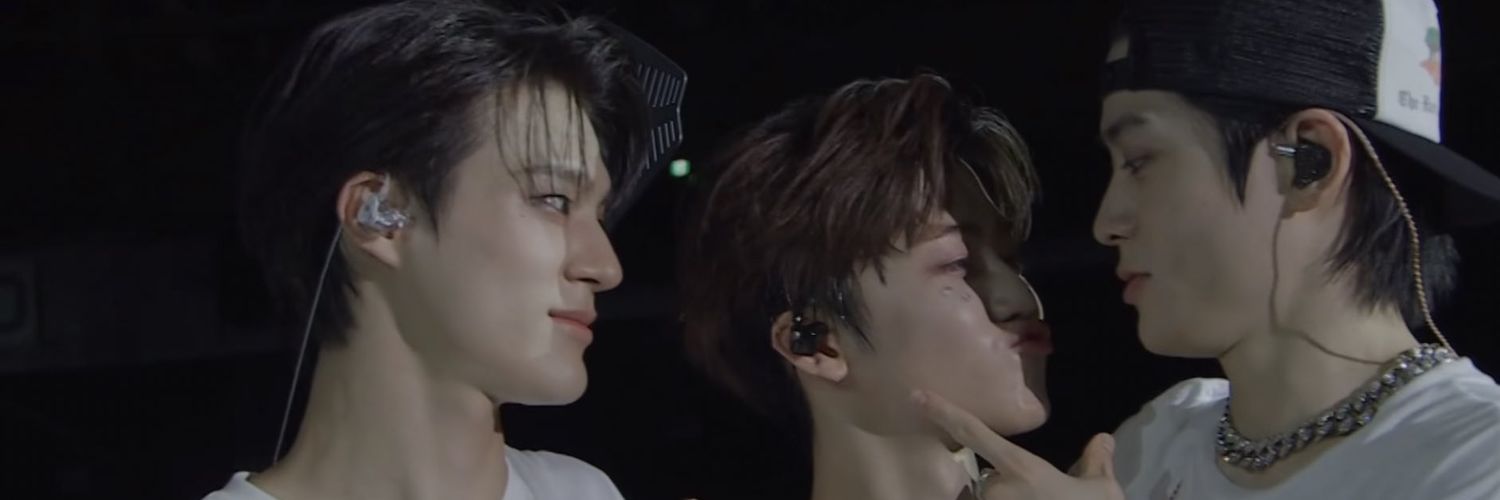 𝐚𝐫𝐢𝐬 ✨️ banner