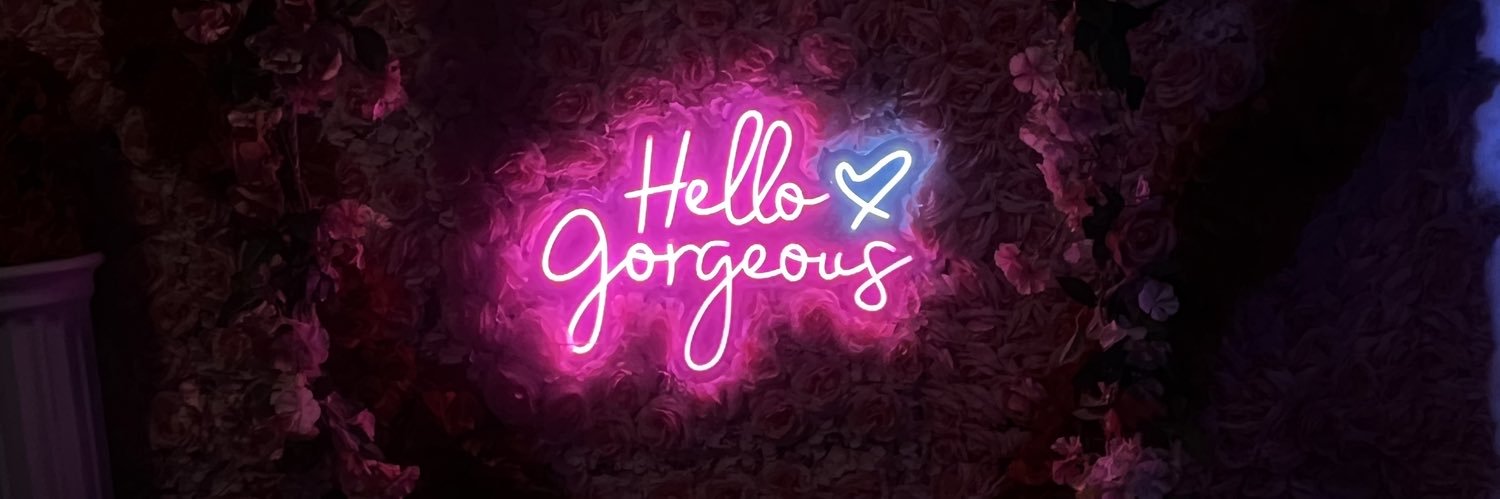 mleneeee's profile banner image