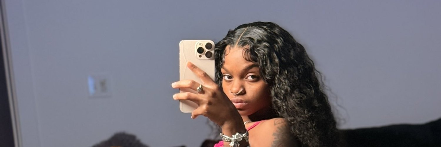 Starluv64's profile banner image