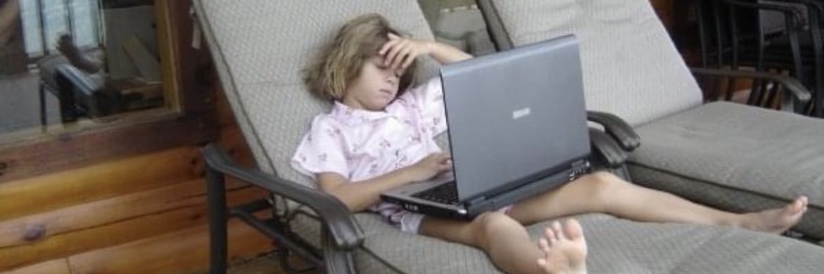 oliviahertel_'s profile banner image