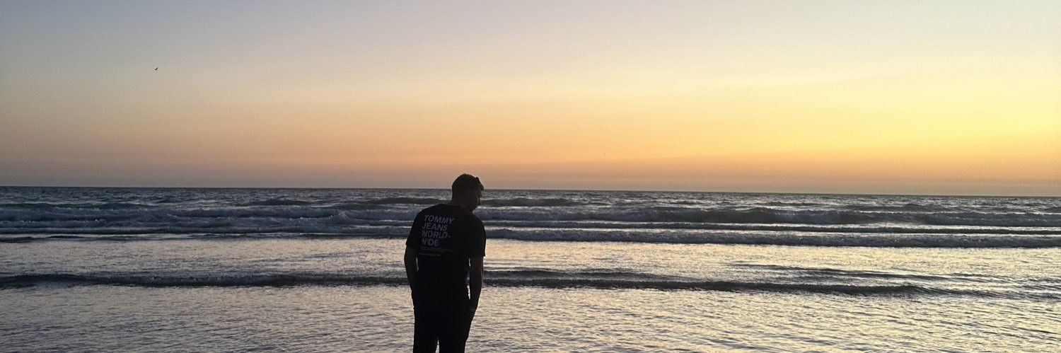 N_Ambrosee's profile banner image