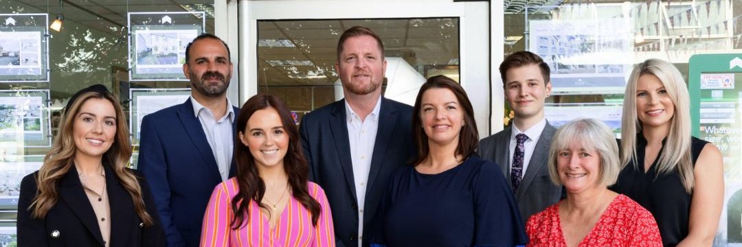 Lang Town & Country banner