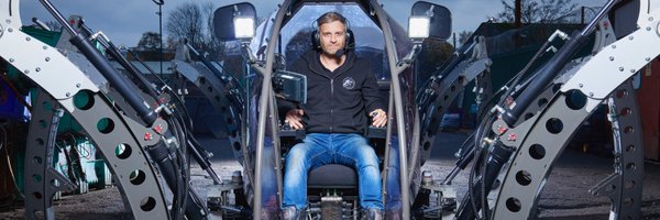 mantisrobot Profile Banner