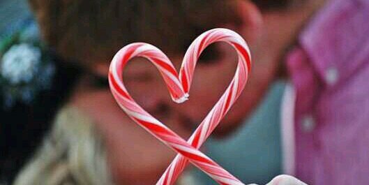 MistletoeKissFL's profile banner image
