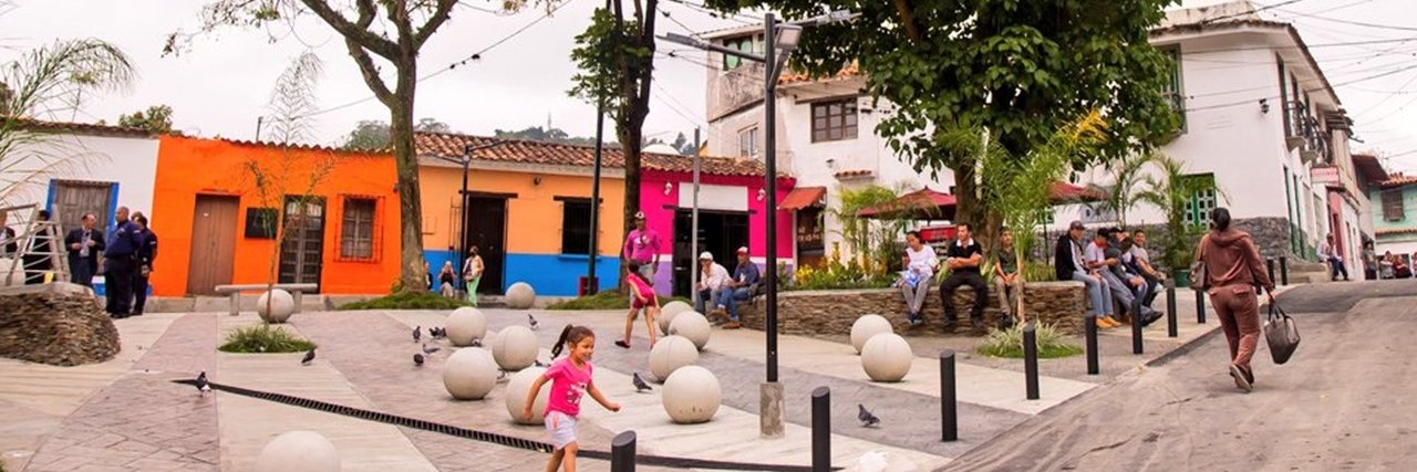 Douglas Mayora C. banner