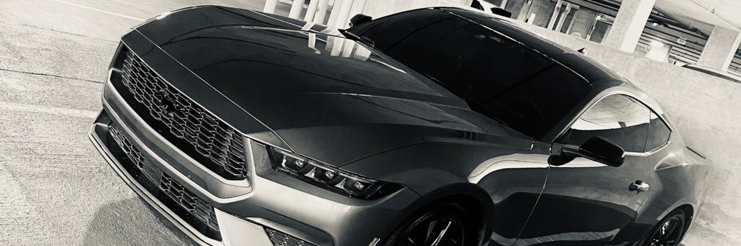 LookToDaFuture's profile banner image