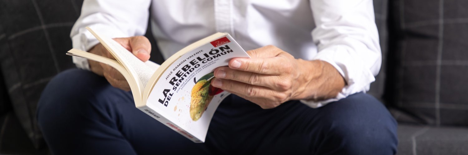 José Ramón Valente banner