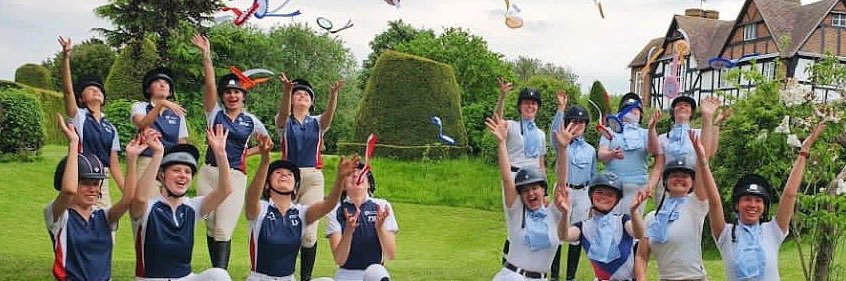 UOW Equestrian 20/21 banner
