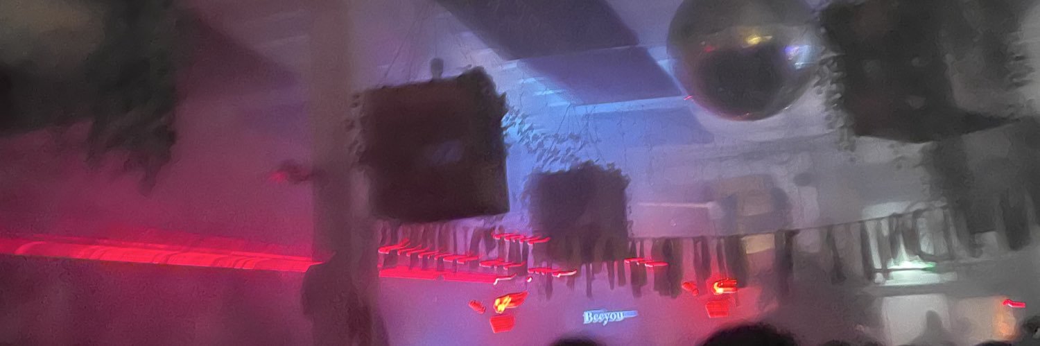 riowade_'s profile banner image