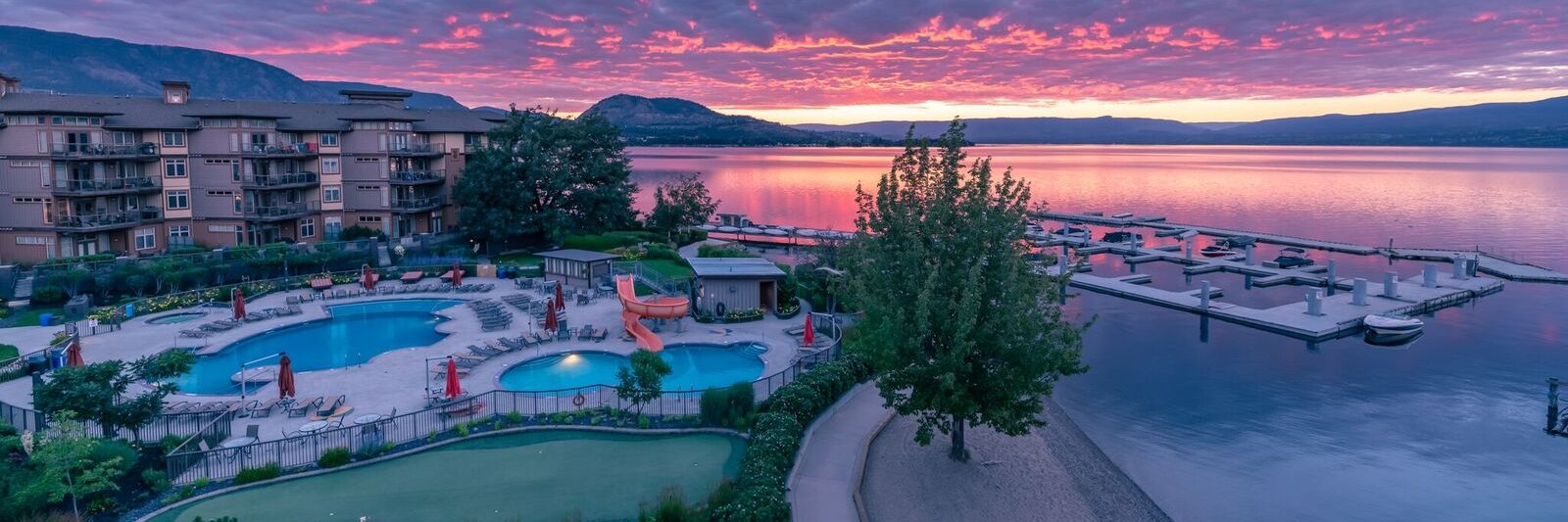 The Cove Lakeside Resort banner