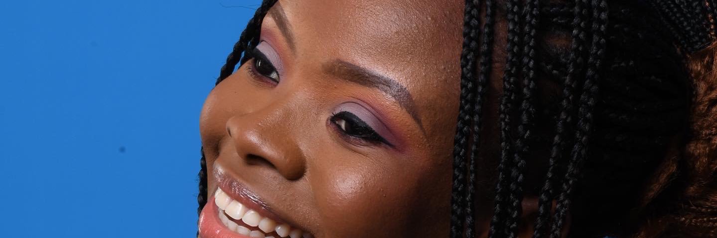 Debbiekiks's profile banner image
