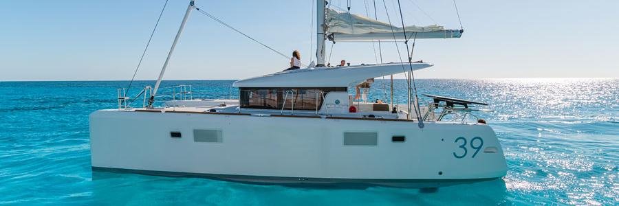 NavigareYachts's profile banner image