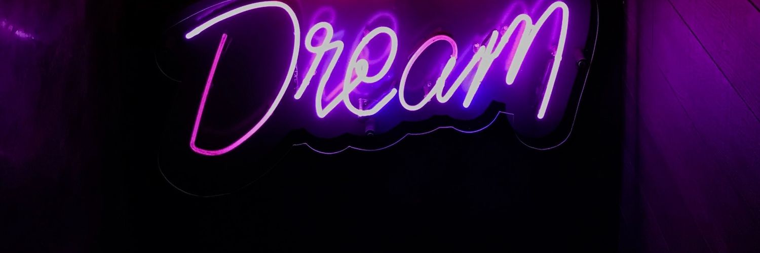 bibliophilelisa's profile banner image