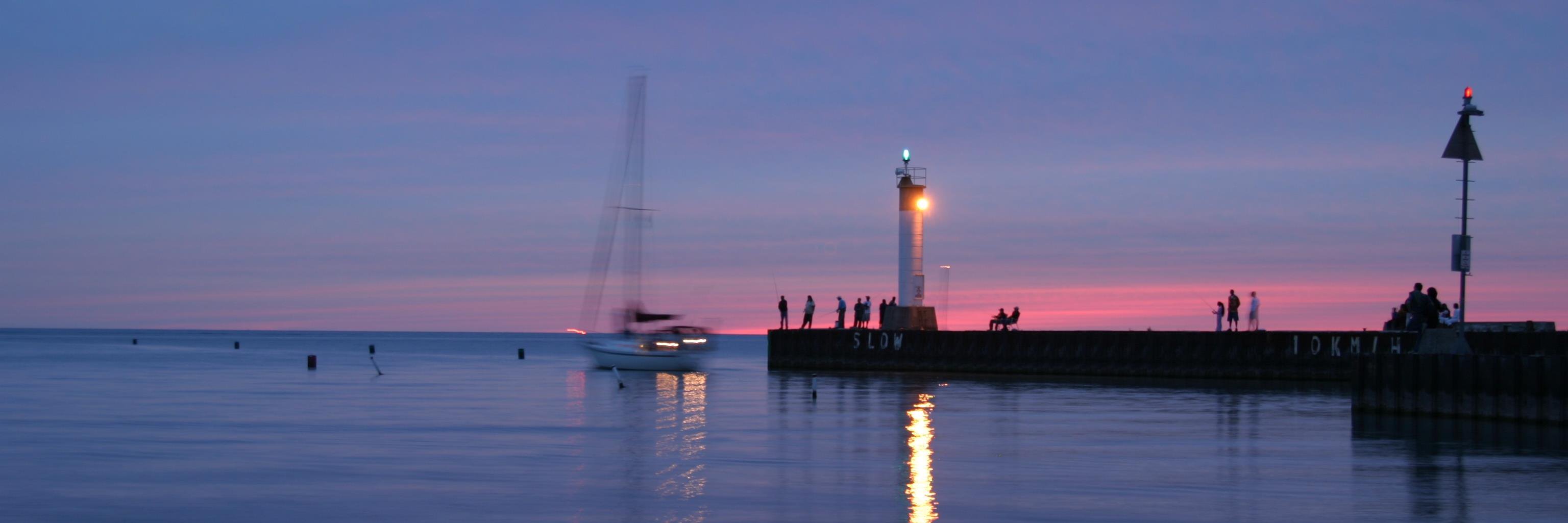 Lisa Teonly 🇨🇦 💌 🇺🇸 banner