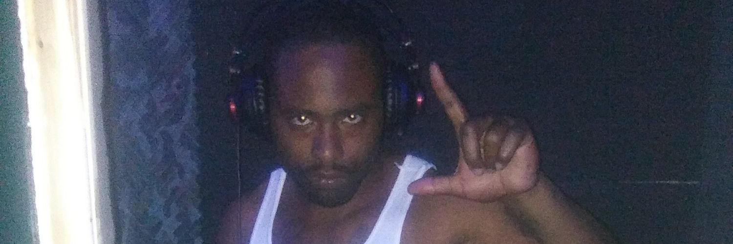 RAW BUCKZ banner