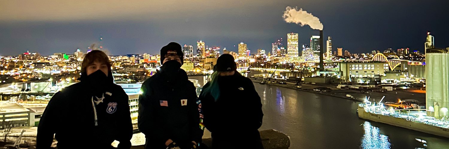 Hailey🛹🧨✨ banner