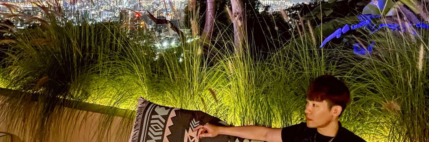lv_0129's profile banner image