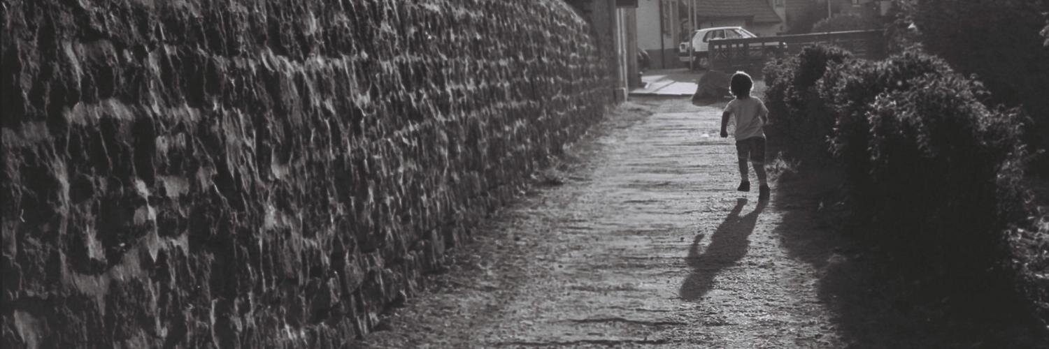 solange becker banner