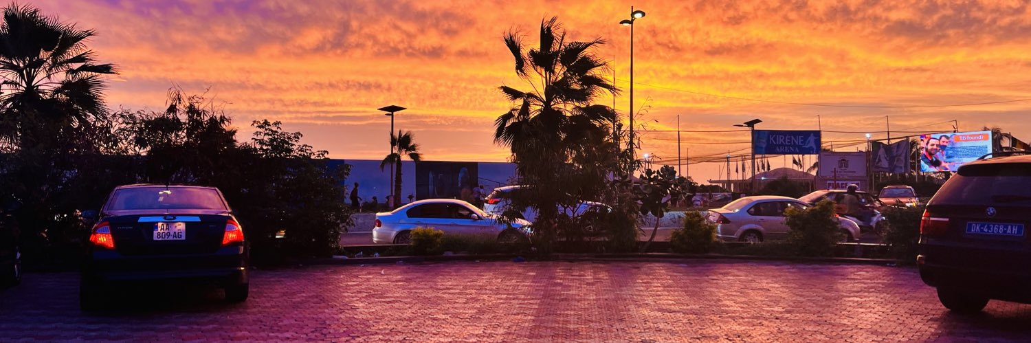 QueenMaker 👸🫅🏄‍♀️ banner